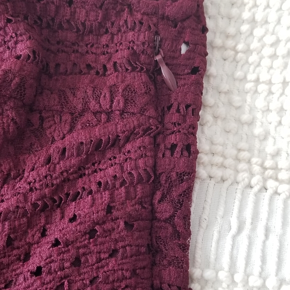 FOXIDOX Ellie Fit & Flare Lace Dress w/ Sexy Back - Picture 8 of 16